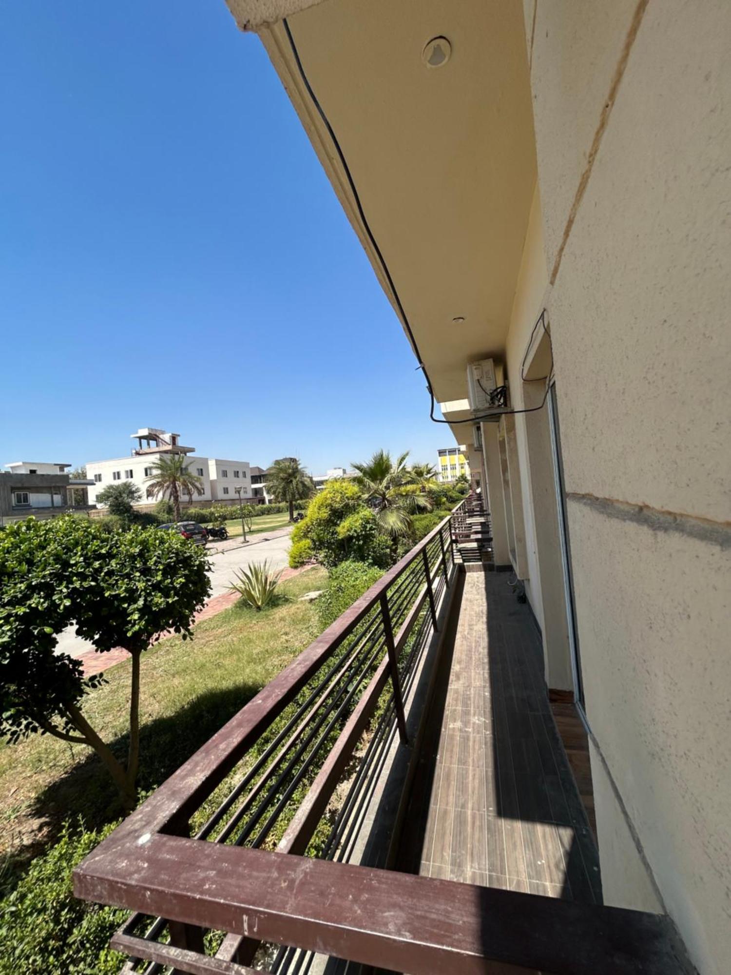 فندق Anandan Citrine Vrindāvan المظهر الخارجي الصورة